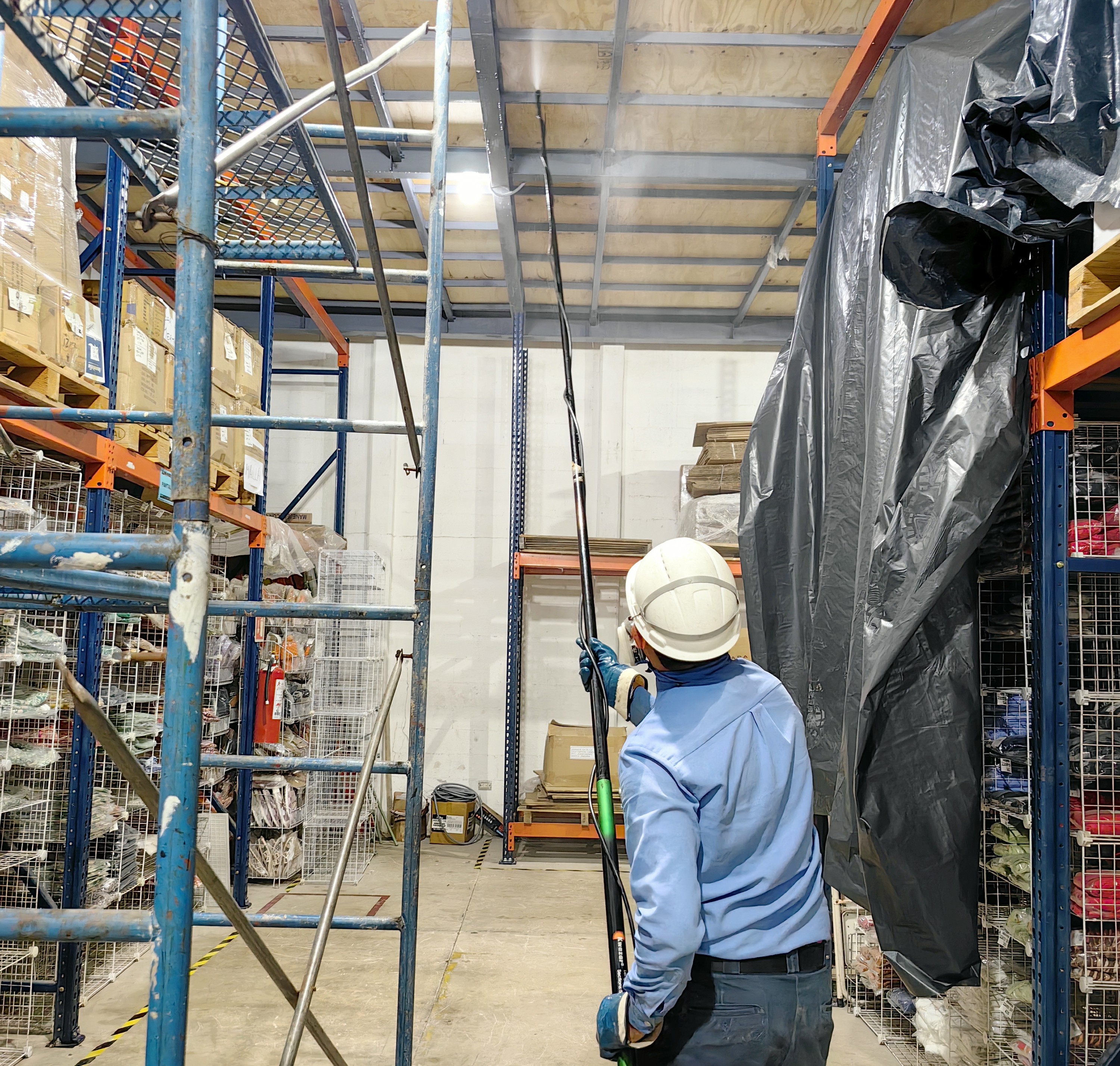 [Image of Logistica]